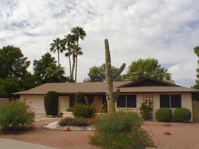 3516 E Becker Ln., Phoenix, AZ 85028