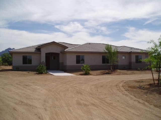 2277 N Valley Dr., Apache Junction, AZ 85120