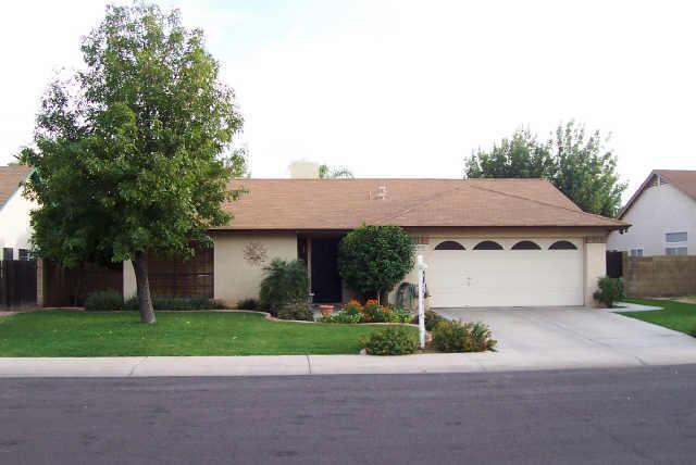 6403 W Port Royale Ln., Glendale, AZ 85306