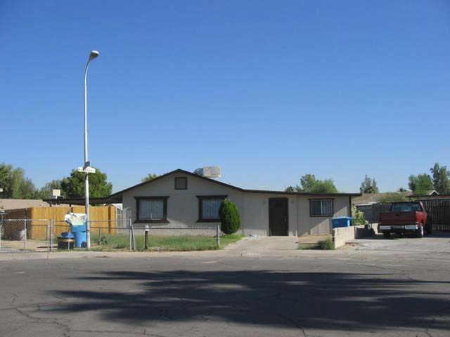 7033 S 17th Ave., Phoenix, AZ 85041