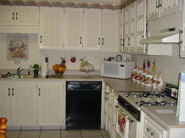 6238 W Holly St., Phoenix, AZ 85035