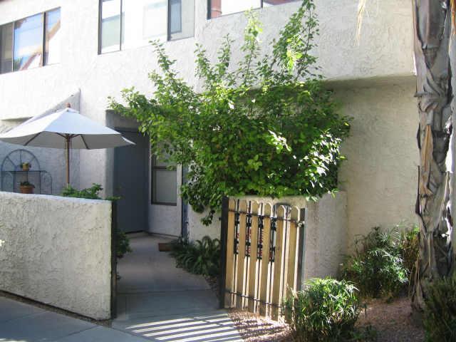 2040 S Longmore Rd. #42, Mesa, AZ 85202