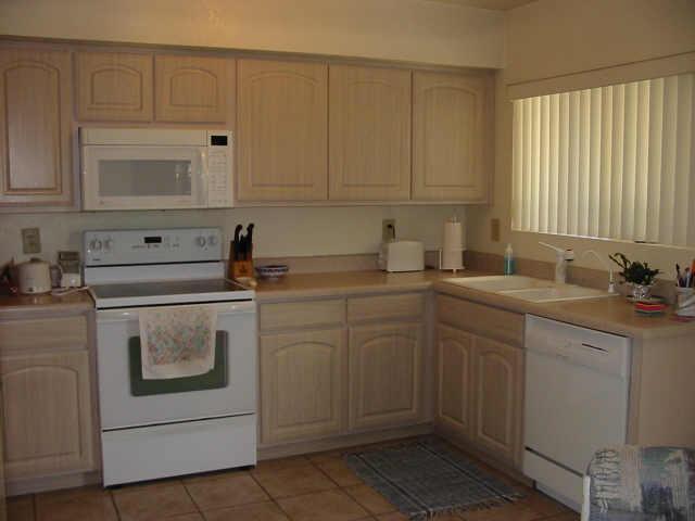 2233 E Hampton Ave., Mesa, AZ 85204