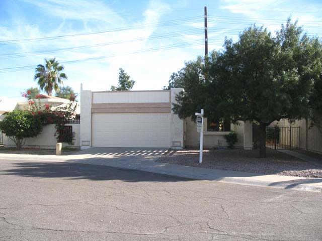 9213 N 51st Dr., Glendale, AZ 85302