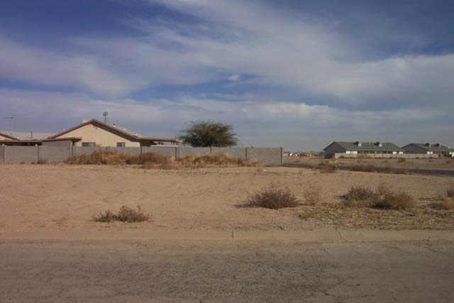8442 W Tinajas Dr., Arizona City, AZ 85223