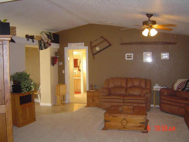 43631 N 20 St., New River, AZ 85087