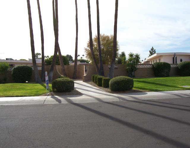 17264 N 105th Ave., Sun City, AZ 85373