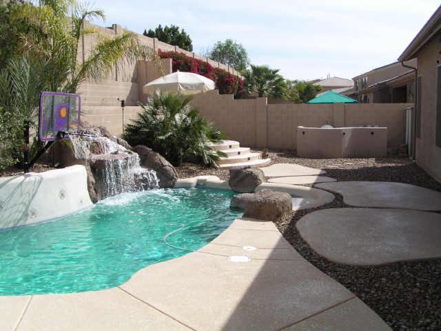 25427 N Hackberry Dr., Glendale, AZ 85310