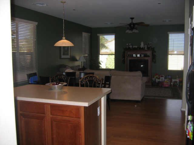 1820 E Beautiful Ln., Phoenix, AZ 85042
