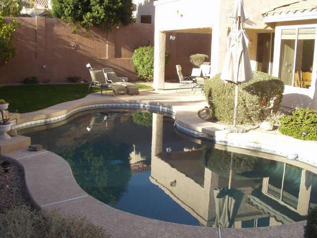 801 E Hiddenview Dr., Phoenix, AZ 85048