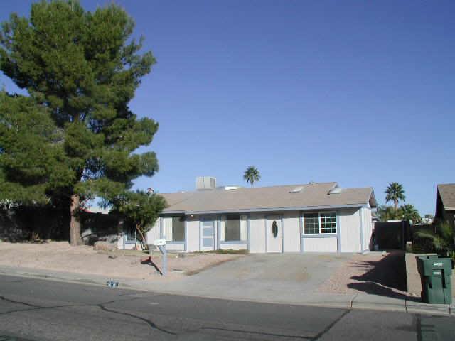 2110 E Claire Dr., Phoenix, AZ 85022