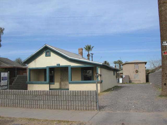 1130 E Mc Kinely St., Phoenix, AZ 85006