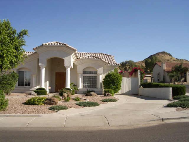 2707 E Claire Dr., Phoenix, AZ 85032