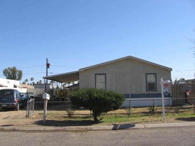 7017 N 80th Dr., Glendale, AZ 85303