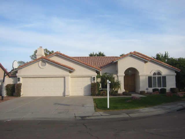 4634 E Gelding Dr., Phoenix, AZ 85032