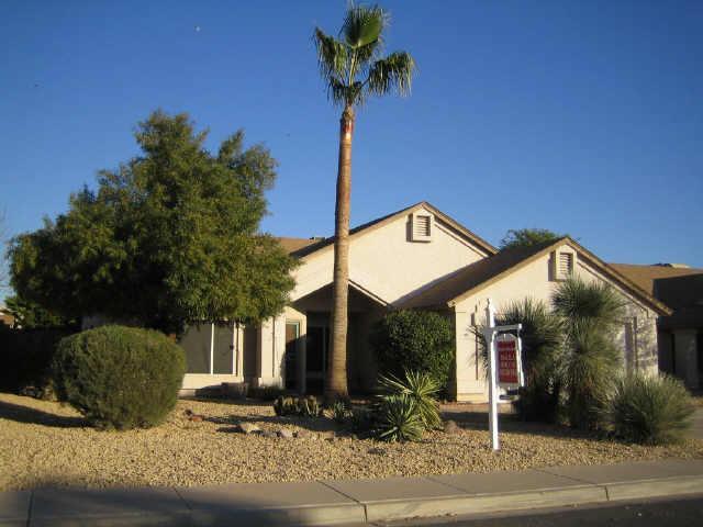 843 N Falcon Dr., Gilbert, AZ 85234