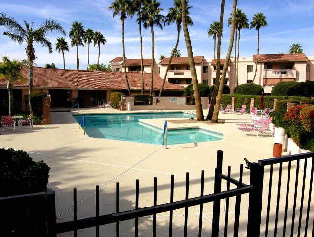 17404 N 99th Ave. #208, Sun City, AZ 85373