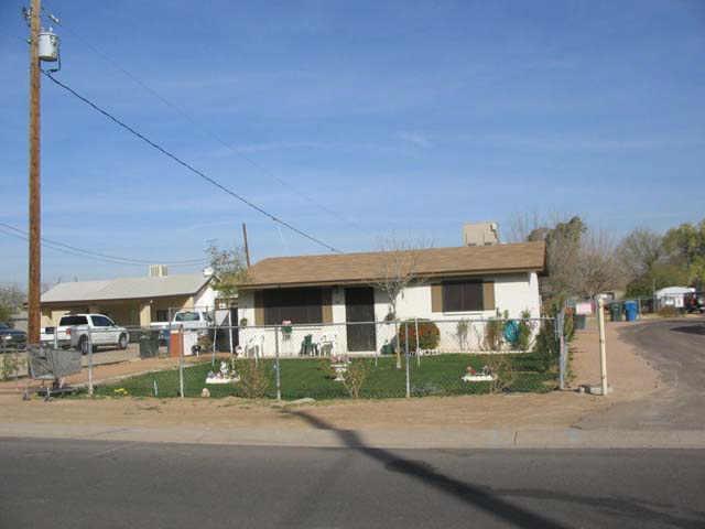 740 E Alta Vista Rd., Phoenix, AZ 85042