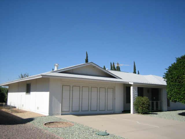 19426 N Lakeforest Dr., Sun City, AZ 85373