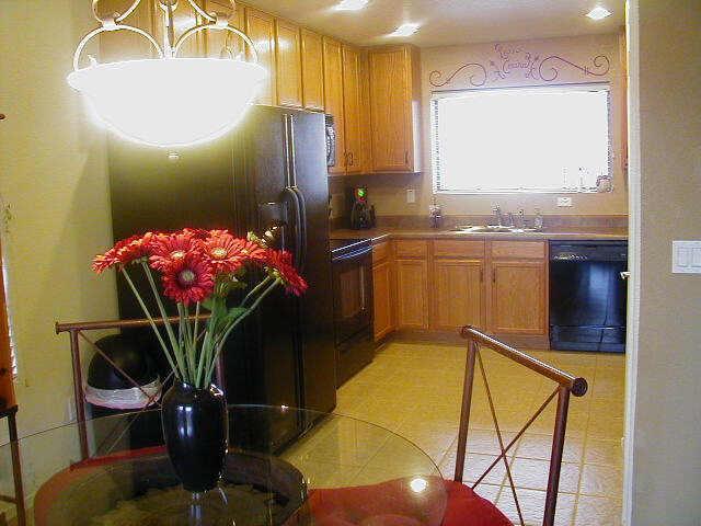 2492 S Marble St., Gilbert, AZ 85295