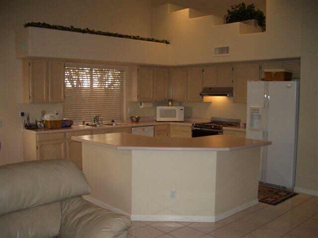 646 W Silver Creek Rd., Gilbert, AZ 85233