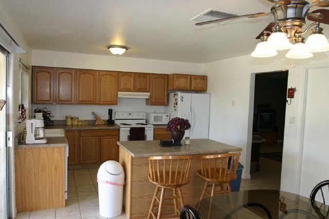 18412 N 32nd Ln., Phoenix, AZ 85053