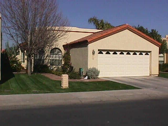 4052 E Paradise Dr., Phoenix, AZ 85028