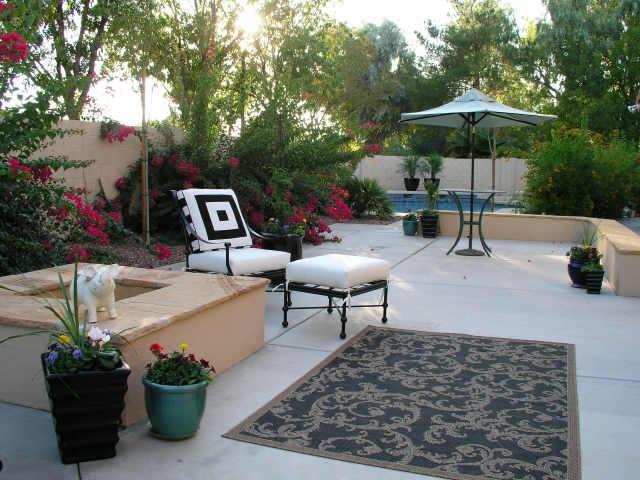 15 E Los Arboles Cir., Tempe, AZ 85284