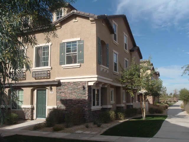 880 W Aspen Way, Gilbert, AZ 85233