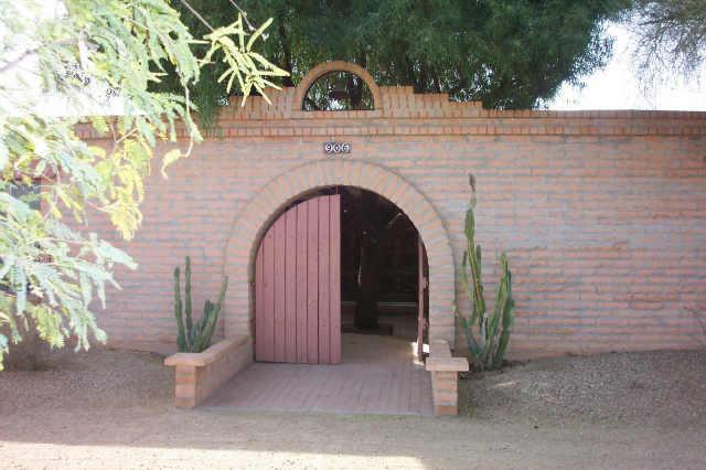 906 N Alzora Way, Tolleson, AZ 85353