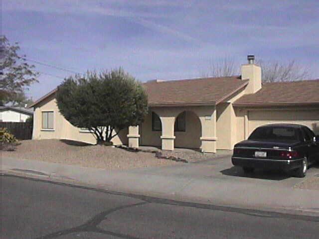 1892 Vista Dr., Wickenburg, AZ 85390