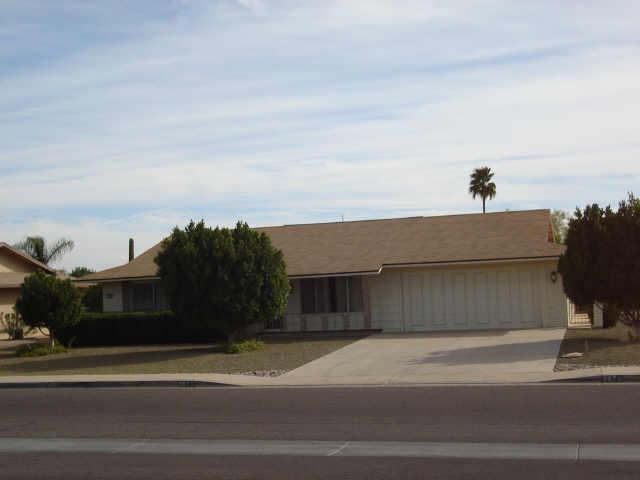 9875 W Palmeras Dr., Sun City, AZ 85373