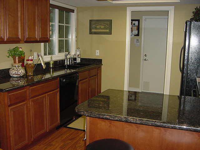 2432 W Kiva Ave., Mesa, AZ 85202