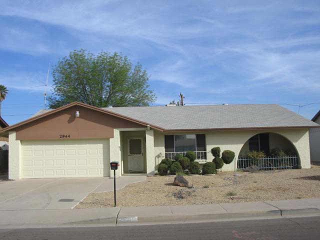2944 W Acoma St., Phoenix, AZ 85053