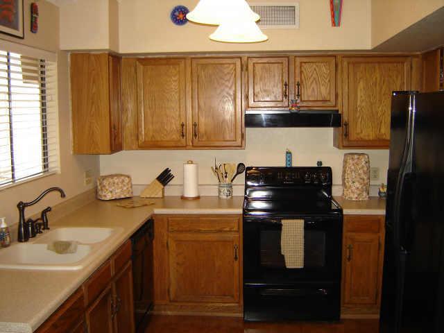 8330 N 90th Ln., Peoria, AZ 85345