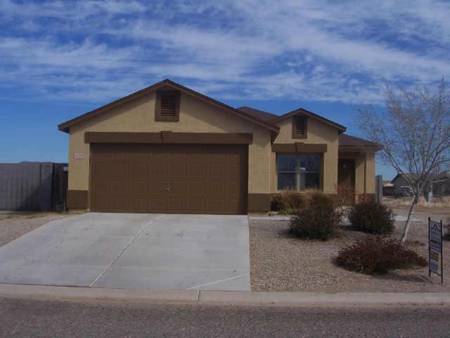 11752 W Lobo Dr., Arizona City, AZ 85223
