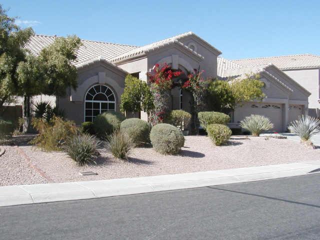 704 W Mountain Vista Dr., Phoenix, AZ 85045