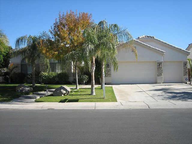1105 N Jamaica Ct., Gilbert, AZ 85234