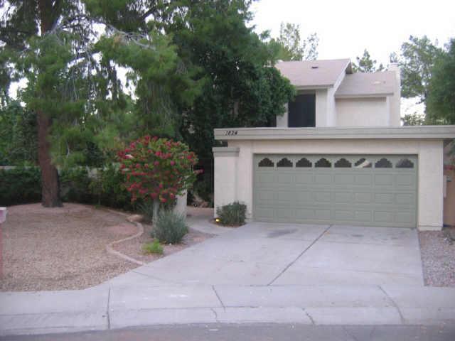1824 W Kiowa Cir., Mesa, AZ 85202