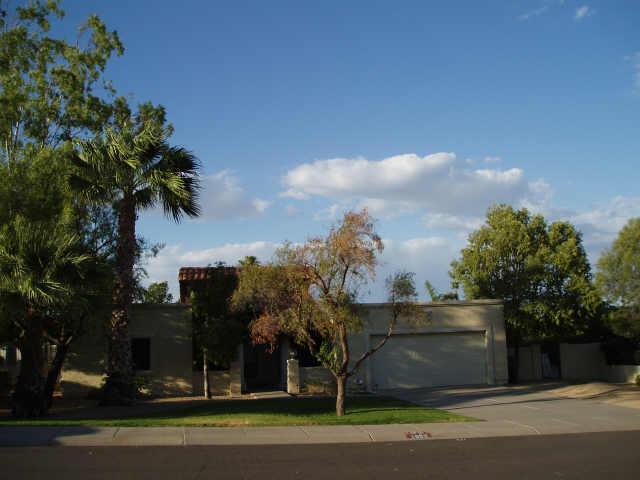 1952 E Beck Ln., Phoenix, AZ 85022