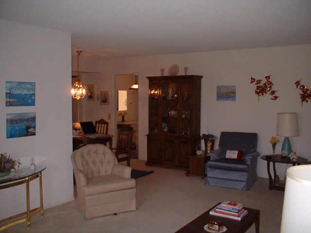 17615 N 99th Dr., Sun City, AZ 85373