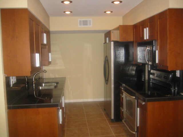 5614 S Hurricane Ct. Ct. ##D, Tempe, AZ 85283