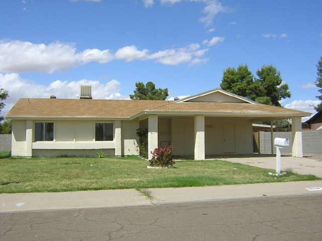 3018 W Celica Cir., Phoenix, AZ 85053