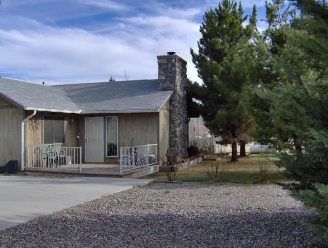 18525 S Jerry Holbroook Rd., Peeples Valley, AZ 86332