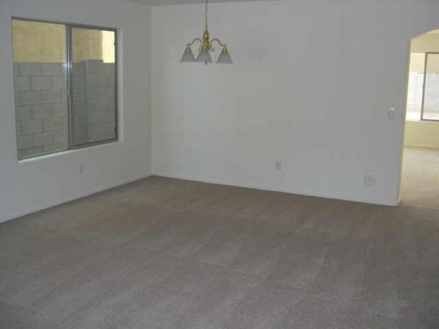 677 E Christopher Dr., Queen Creek, AZ 85242