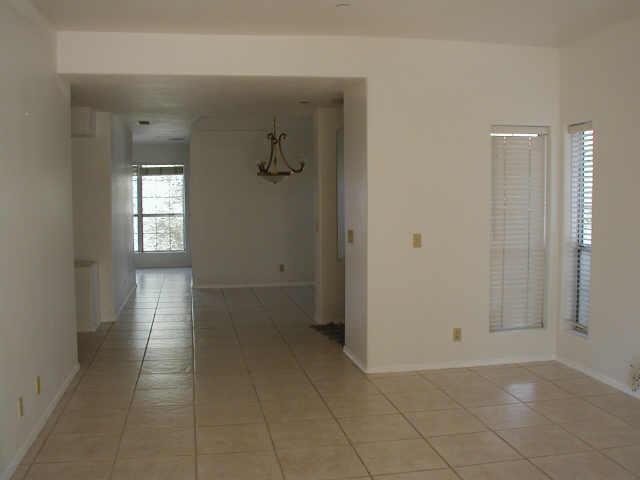 5200 S Lakeshore Dr. #220, Tempe, AZ 85283
