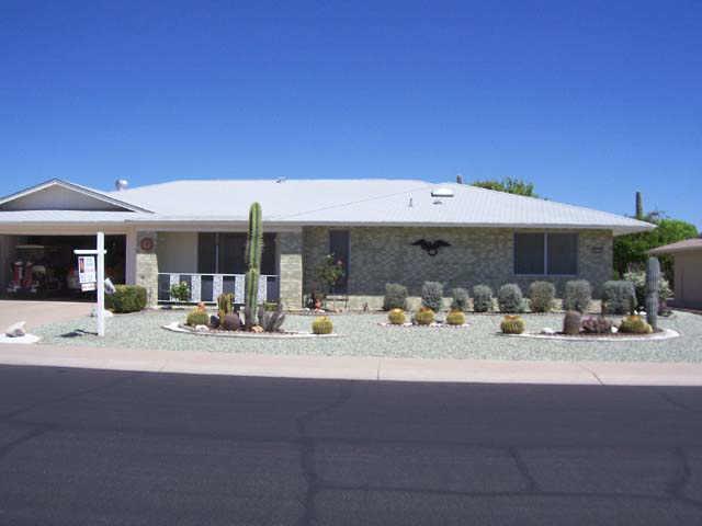 10320 W Willowcreek Cir., Sun City, AZ 85373
