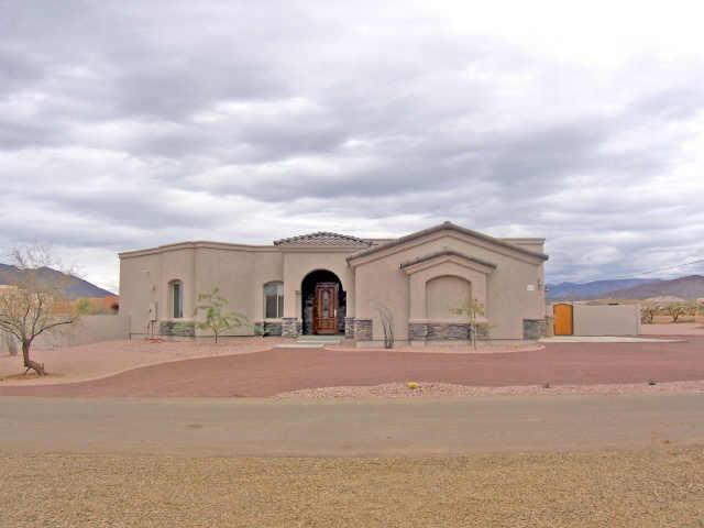 10 W Speer Tr., Desert Hills, AZ 85086
