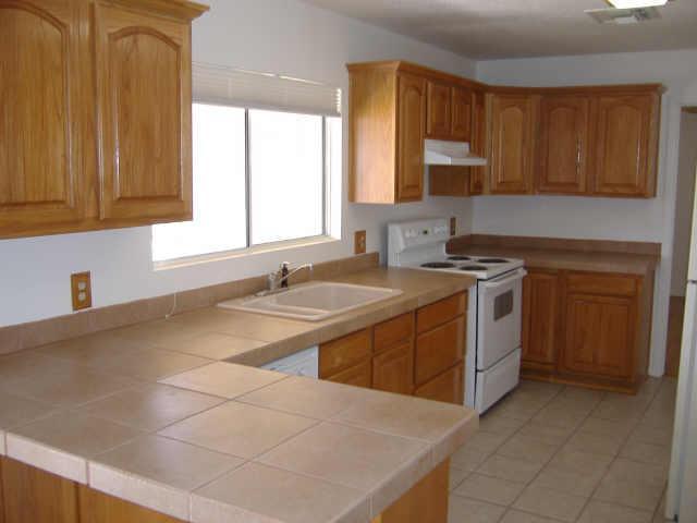 809 W Libra Dr., Tempe, AZ 85283