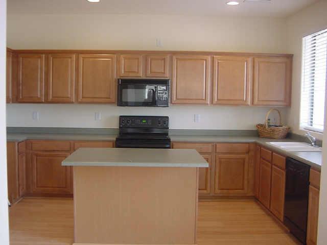 3092 S Lois Ln., Gilbert, AZ 85295